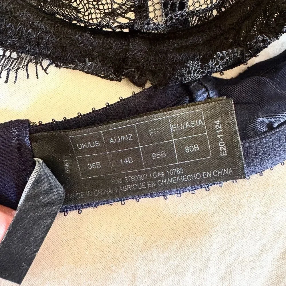 Elle Macpherson Lace Balconette bra navy blue black women’s 36B unlined